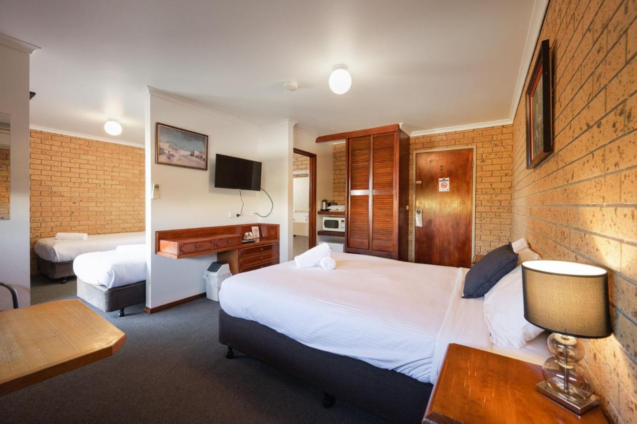 Colac Mid City Motor Inn מראה חיצוני תמונה