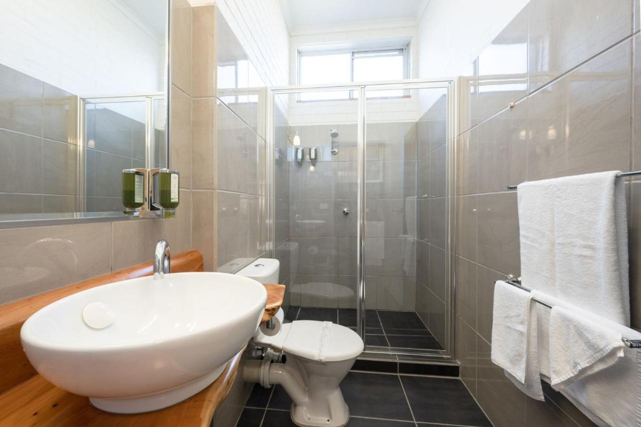 Colac Mid City Motor Inn מראה חיצוני תמונה