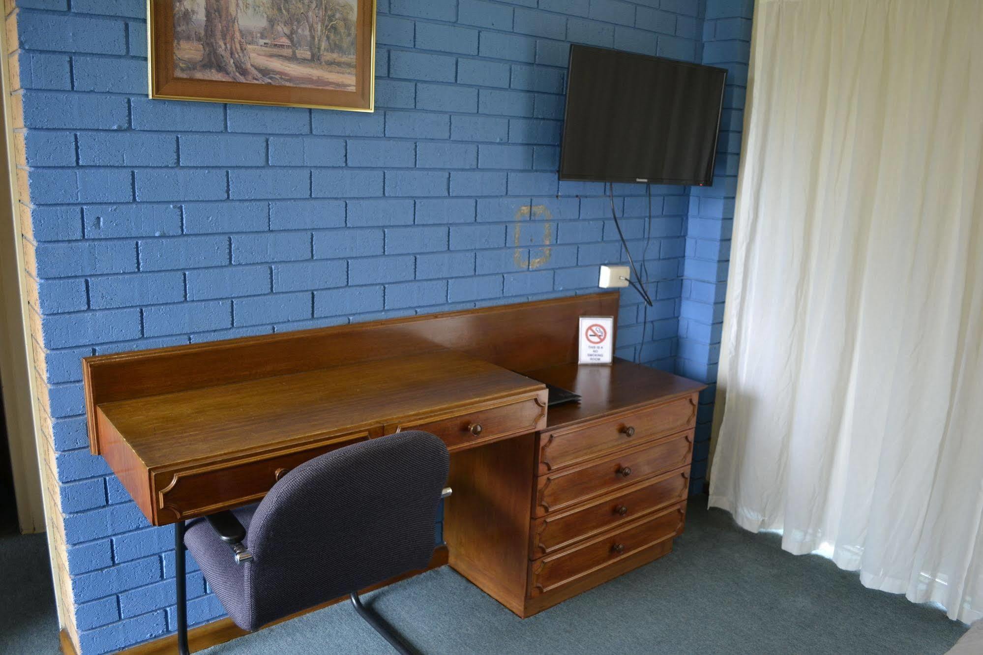 Colac Mid City Motor Inn מראה חיצוני תמונה
