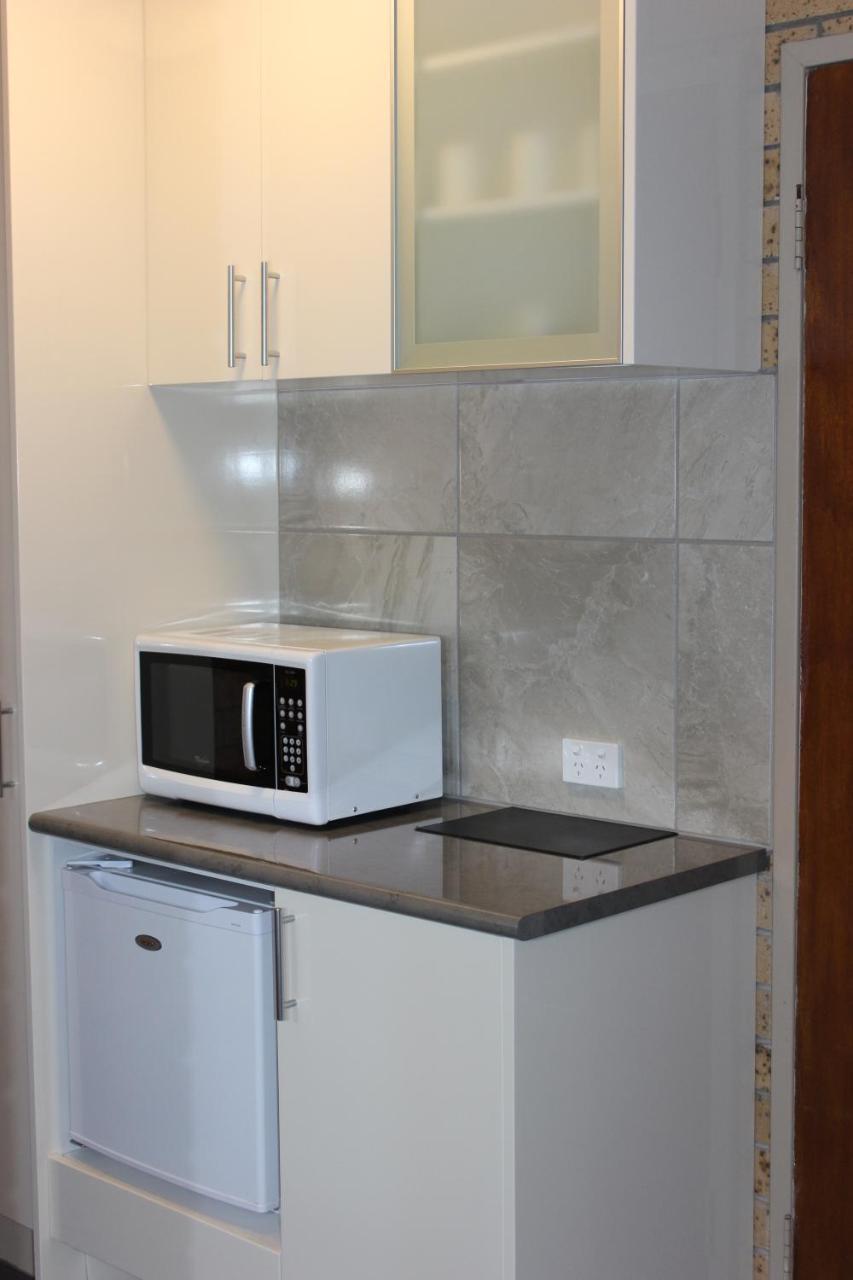 Colac Mid City Motor Inn מראה חיצוני תמונה